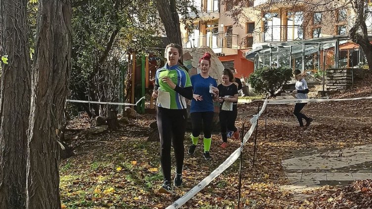 Около 200 участници се включиха в 50-ото състезание по ориентиране за Купа „8-ми декември“