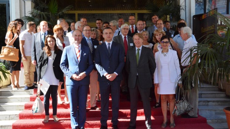 Варна представя морския бизнес на форум в Дордрехт