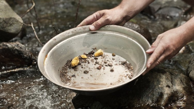 Ентусиасти се стичат към реките на България в Златна треска 