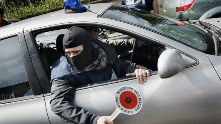 Италианската полиция арестува край Венеция 50 членове на Камората
