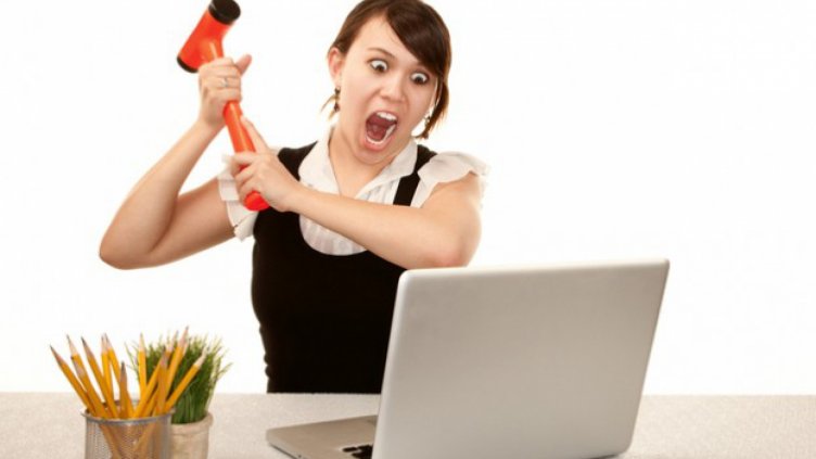 Не умеем да се защитаваме в интернет, категорични са експерти