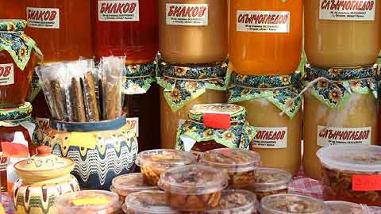 Медът ни – Made in China, само етикетите BG