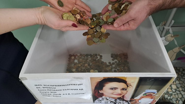 Съдебната власт във Варна направи дарения на Неонатологията в АГ болницата