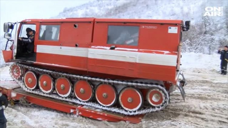 Спасиха болен старец от затрупано балканско село