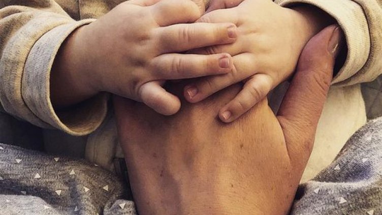 Недоспала, но щастлива: Дария Симеонова показа Макси