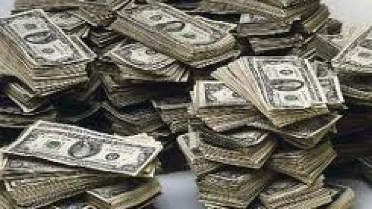 Банкомат по грешка пусна на бездомник $37 000