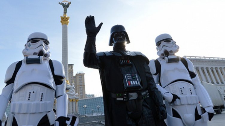В Украйна искат Дарт Вейдър за премиер