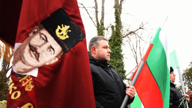 Почетоха паметта на Капитан Петко войвода във Варна (СНИМКИ)