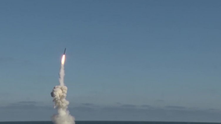 Русия изпробва хиперзвуковата система "Циркон"