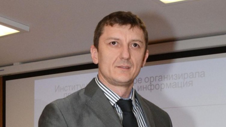 Зам.-министър Орхан Исмаилов обмисля оставка?