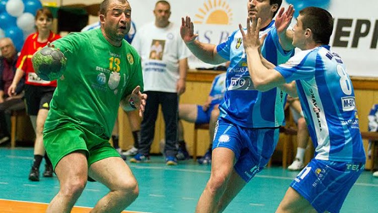Спартаклии разпиляха "Фрегата"