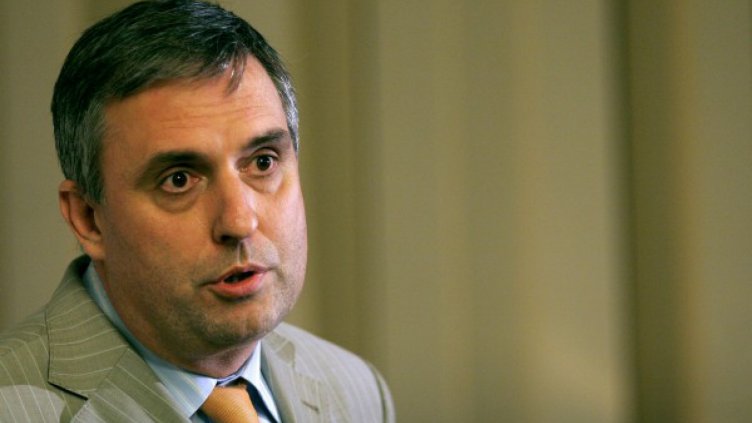 Калфин твърд, иска ръст на минималната заплата от 2015 г.