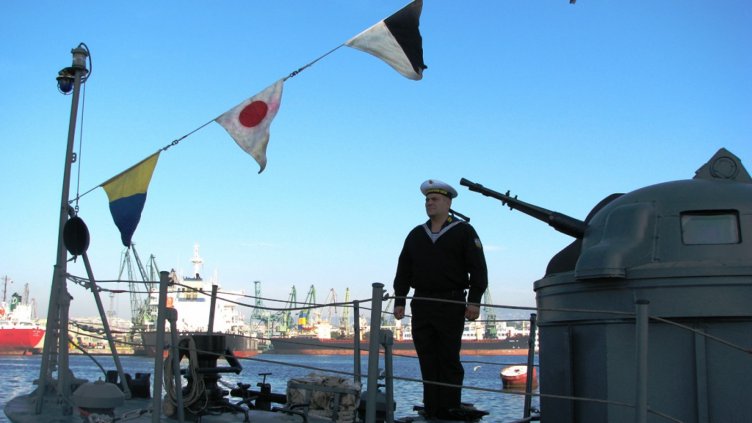 Отбелязаха 65-ата годишнина от създаването на Свързочния полк на Военноморския флот