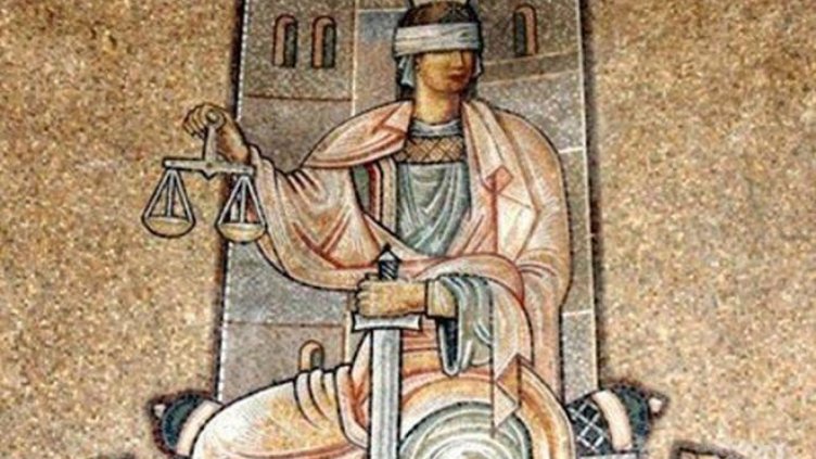 Повдигнаха обвинение на мъж, изтезавал 9-годишно дете