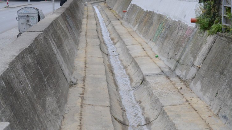 Очакваме първия транш за обезопасяване на деретата