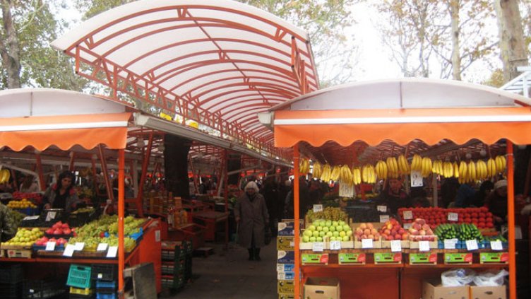 Варненски търговци стягат протест