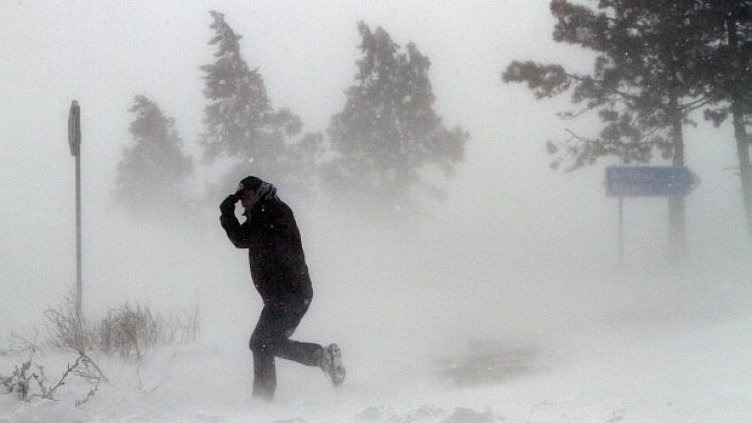 Националният щаб заседава заради очакваната тежка пътна обстановка