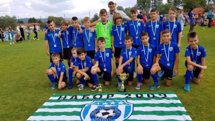 Децата на Черно море спечелиха сребърни медали от международен турнир