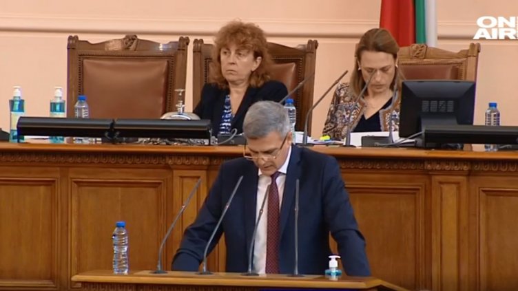 Премиерът: Трупани са дефицити чрез измами в бюджета