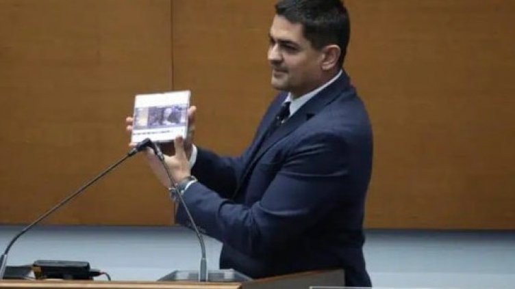 Радостин Василев извади нов запис, този път с Киселова 