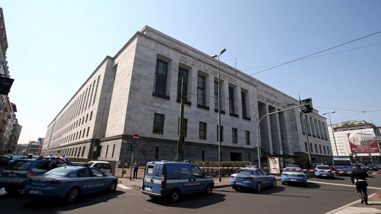 Стрелба в съд в Милано
