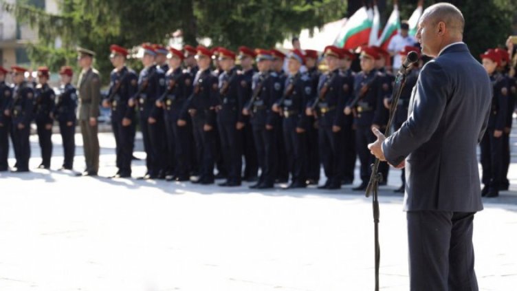 Румен Радев: Необходими са по-добри условия за живот в малките населени места