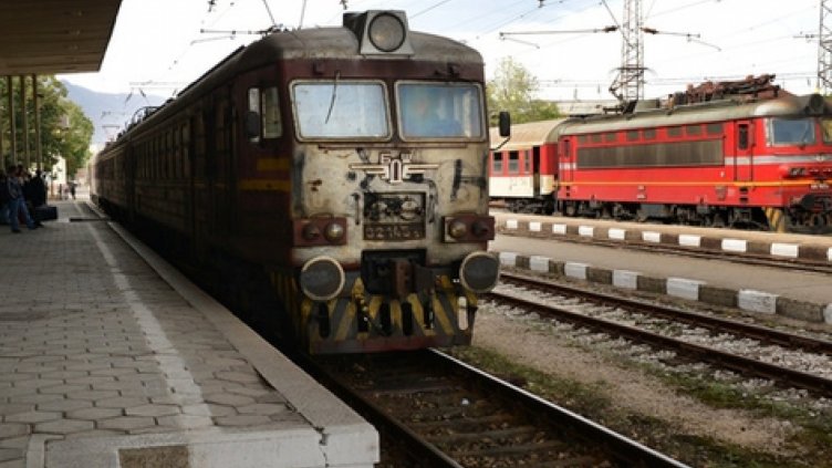 Отменят два влака за 3 дни