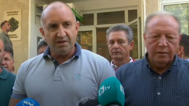 Президентът: Когато държавата се мобилизира, могат да се потушават бедствия (ВИДЕО)