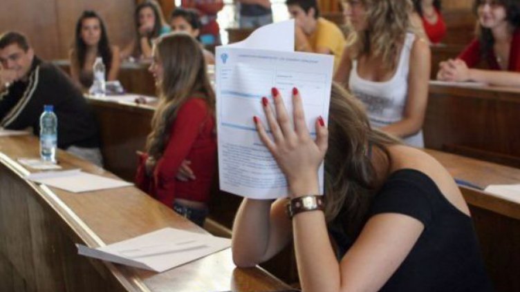 Бисери 2016: Левски написал Кървавото писмо