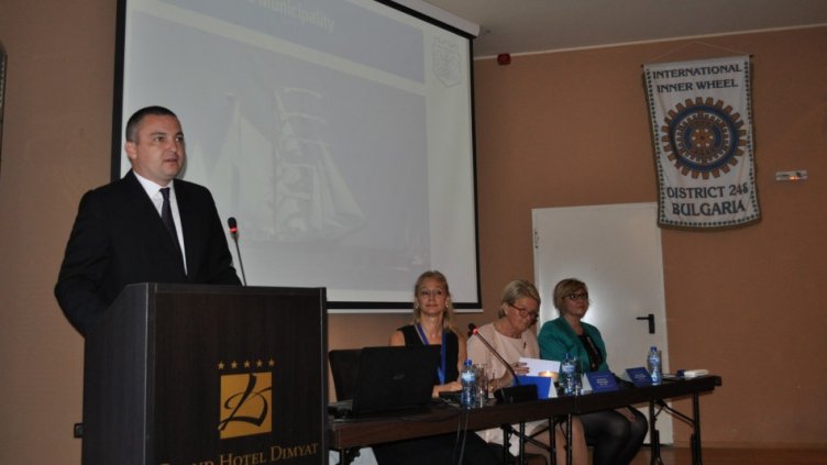 Над 100 жени от 14 страни участваха в конференцията &quot;Жените за Европа&quot;