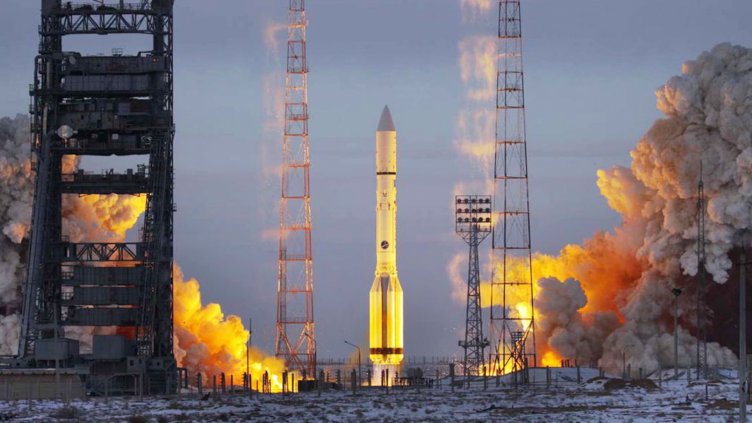 “Роскосмос“ готова да работи по общи проекти с Индия и Китай