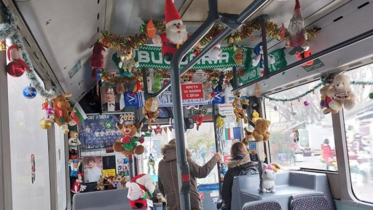 Вижте кои автобуси и с какво разписание ще се движат в новогодишната нощ