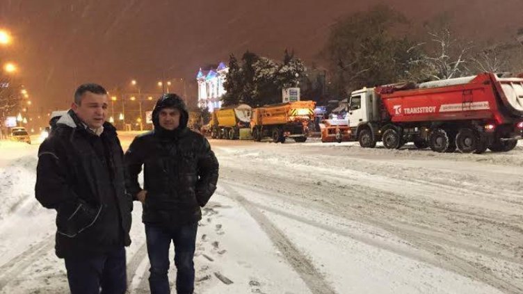 Кметът ще глобява снегопочистващите фирми