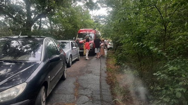 Верижна катастрофа затвори временно пътя Созопол - Бургас