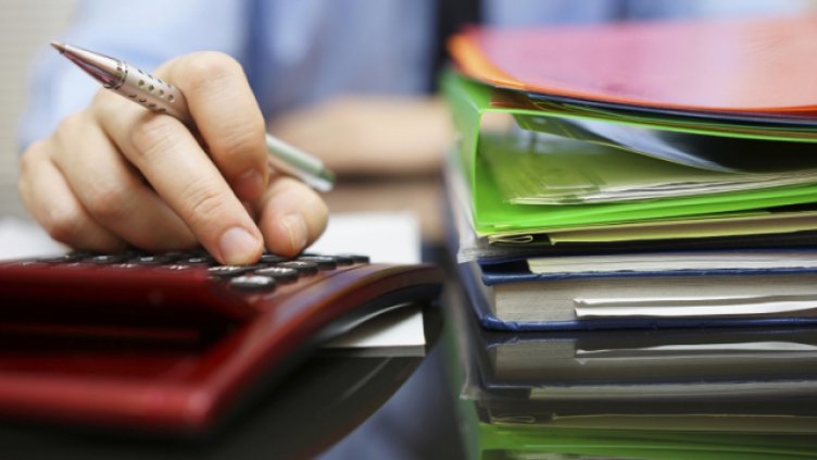 Държавните служители отбелязвaт професионален прaзник