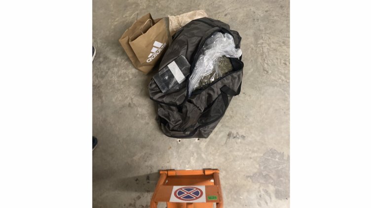 В момент на сделка с над 5 кг дрога са задържани двама мъже от Варна