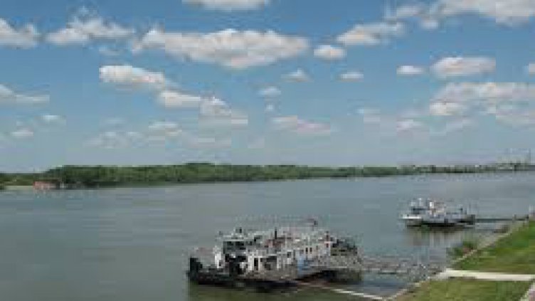 Включват водолази в издирването на детето в река Дунав