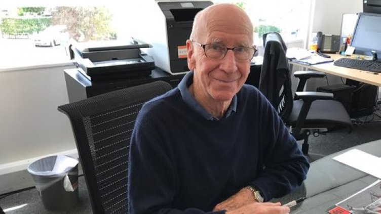 Почина легендата на световния футбол сър Боби Чарлтън