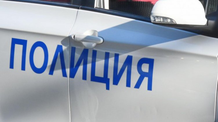 Задържаха контрабандни цигари на Лесово