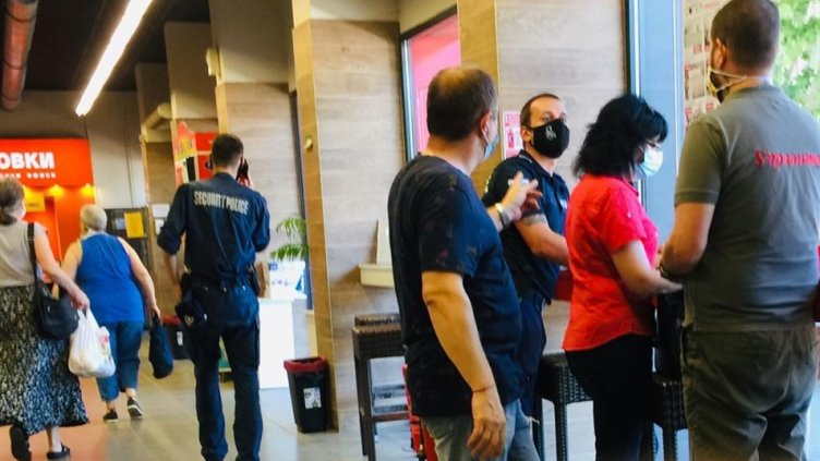 РЗИ в акция: Погва молове и хотели