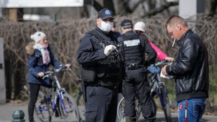 Ако "зеленият сертификат" не сработи, какъв ли локдаун ни очаква? Вижте!