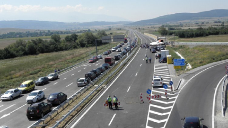 Лот 3 на „Струма” и тунелът под Шипка приоритетни за транспортното министерство