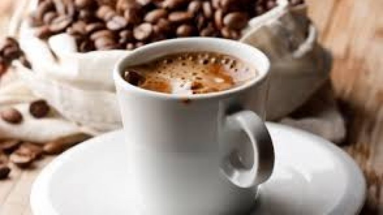 Журналистите, учителите и полицаите най-зависими от кофеина