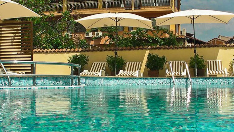 КЗП за рисковете на All Inclusive пакетите