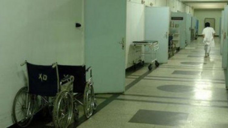 Петима варненци в болница за ЧНГ