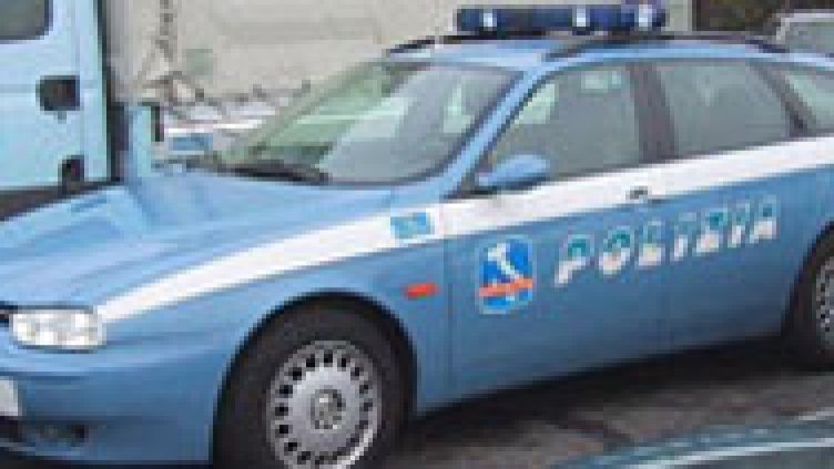 Бомбена заплаха приземи самолет в Рим