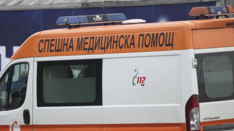 Жена с опасност за живота след катастрофа в Бургас
