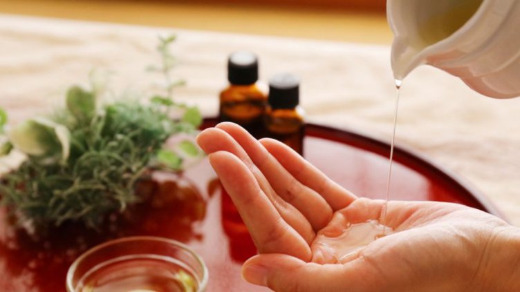 Етерично масло от тамян. Ароматерапия