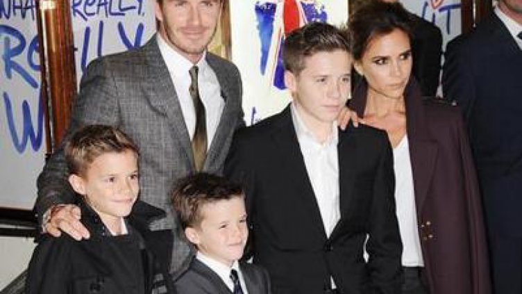 Кои семейства владеят Холивуд?