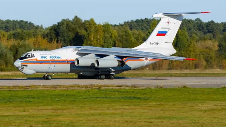 Руски самолет с хуманитарна мисия премина през България към Сърбия